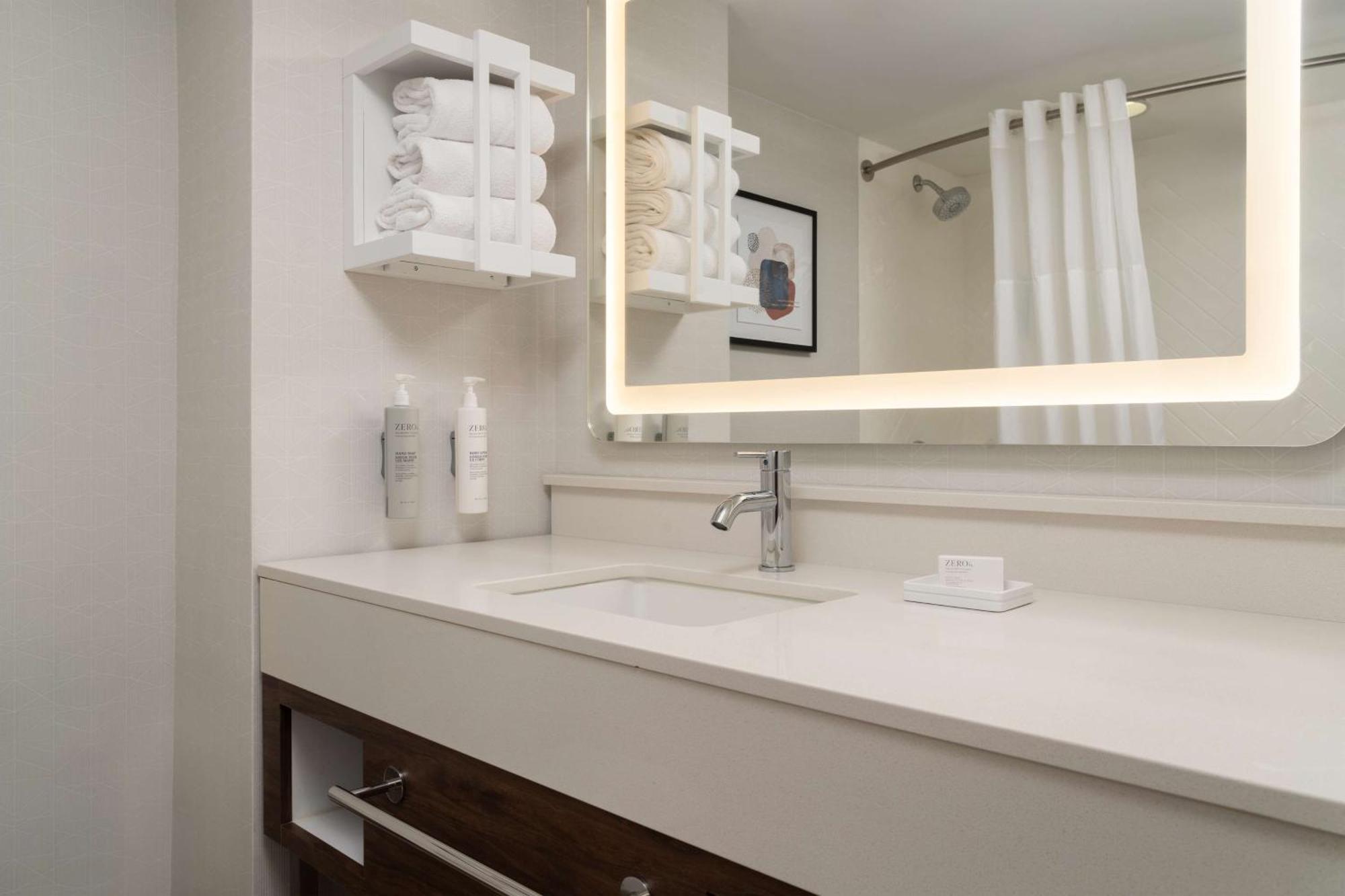 Hampton Inn & Suites Middletown Ngoại thất bức ảnh