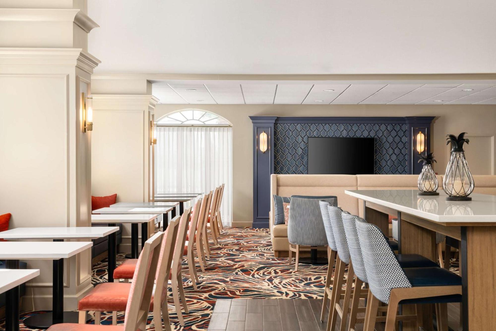Hampton Inn & Suites Middletown Ngoại thất bức ảnh