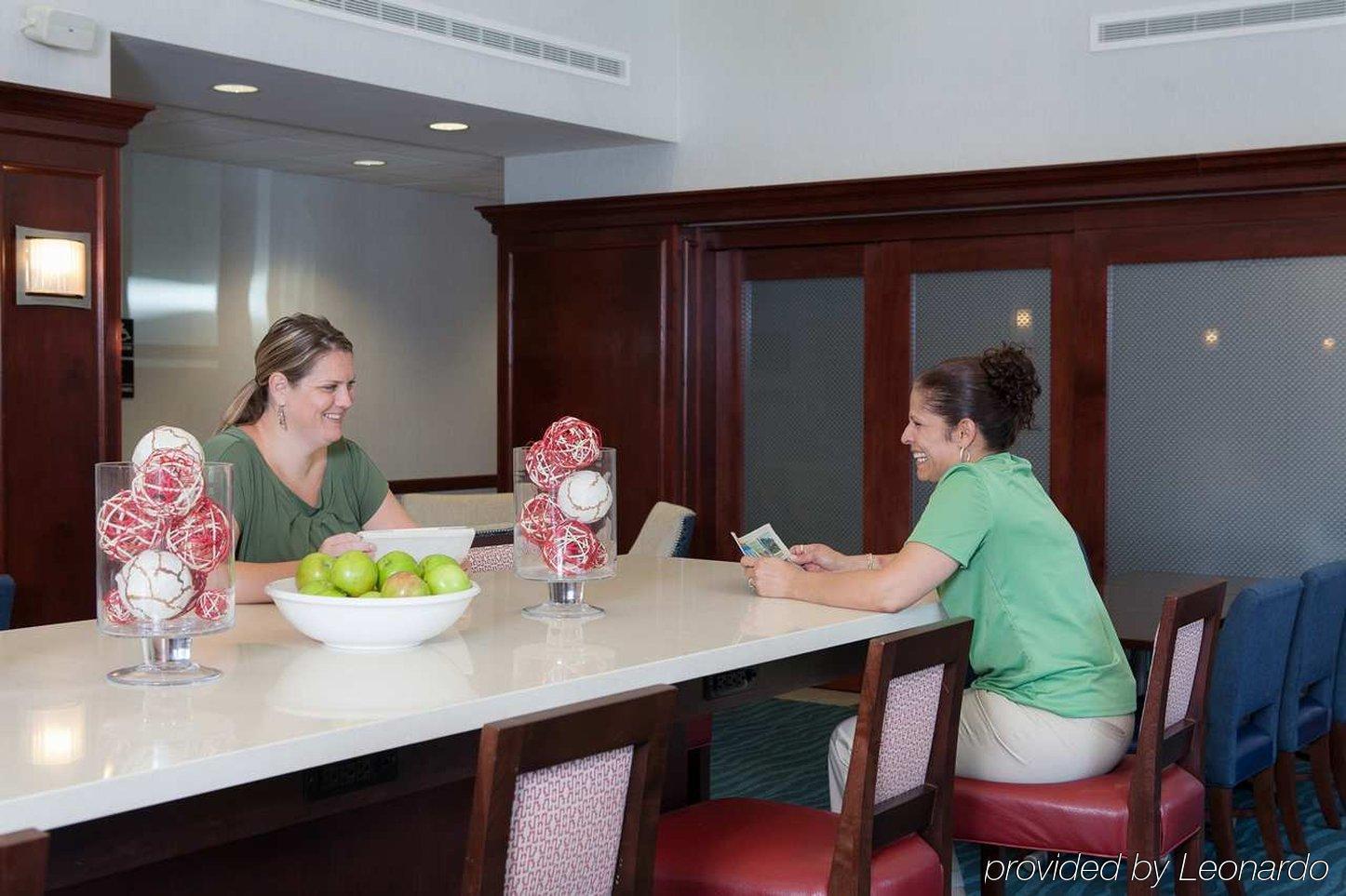 Hampton Inn & Suites Middletown Nhà hàng bức ảnh