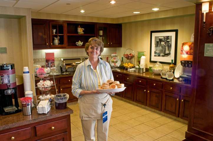 Hampton Inn & Suites Middletown Nhà hàng bức ảnh